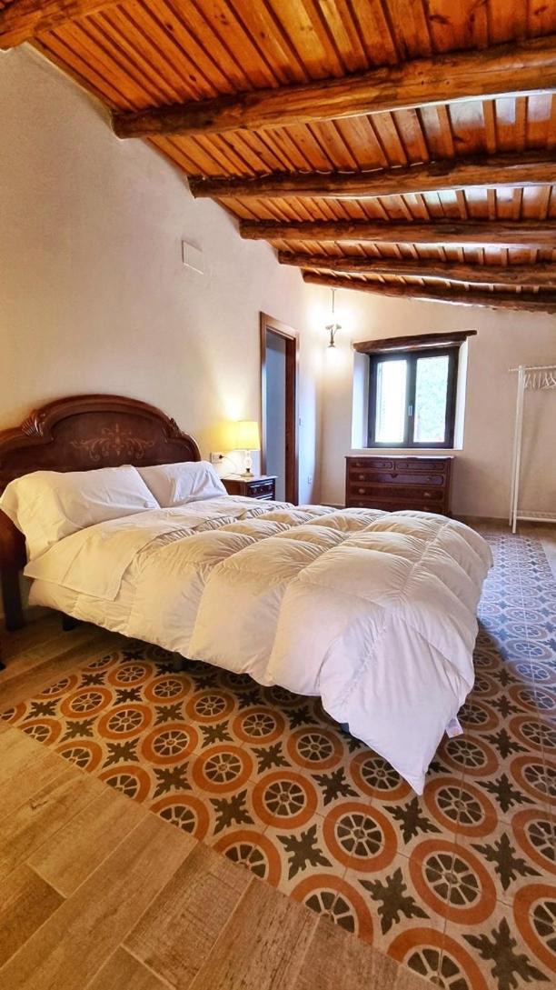 Hébergement de vacances Rural En Aracena. El Rehilete *